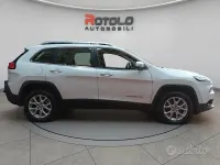 Usata Jeep Cherokee Longitude 185 CV (136 kW) 2018 Bianco SUV