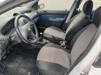 Usata Peugeot 206 105 CV (77 kW) 2000 Bianco Station wagon