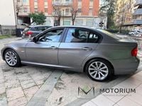 Usata BMW 320 177 CV (130 kW) 2010 Gray Berlina