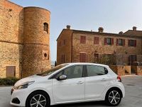 Usata Peugeot 208 2016 Bianco Utilitaria
