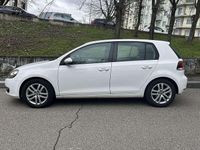 Usata VW Golf IV Highline 105 CV (77 kW) 2005 Bianco Berlina