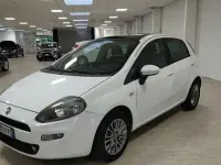 Begagnad Fiat Punto S 95 HK (69 kW) 2012 Vit Halvkombi