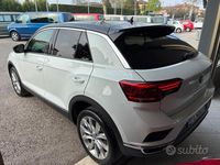 Usata VW T-Roc Style 116 CV (85 kW) 2018 Bianco SUV