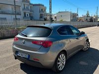 Usata Alfa Romeo Giulietta Exclusive 105 CV (77 kW) 2014 Grigio Utilitaria