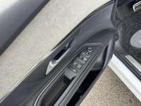 Usata Peugeot 3008 GT 131 CV (96 kW) 2021 Bianco SUV