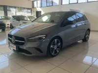 Usata Mercedes B250e Progressive 238 CV (175 kW) 2023 Grigio Monovolume