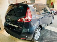 Usata Renault Scénic III 110 CV (80 kW) 2012 Grigio Monovolume