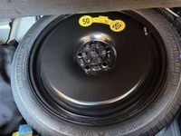 Usata Volvo XC40 Core 163 CV (119 kW) 2024 Grigio SUV