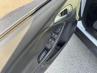 Begagnad Ford Focus Titanium 95 HK (69 kW) 2017 Vit Kombi