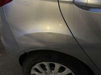 Usata Ford Fiesta 68 CV (50 kW) 2010 Argento Utilitaria