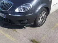 Usata Lancia Musa 95 CV (69 kW) 2012 Bianco Monovolume