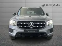 Usata Mercedes GLB200 150 CV (110 kW) 2023 Grigio montagna / metallizzato SUV
