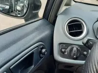 Usata Ford Fiesta Titanium 90 CV (66 kW) 2010 Grigio Berlina