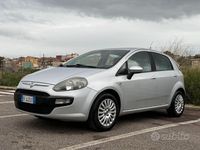 Usata Fiat Punto Evo 69 CV (50 kW) 2011 Grigio Utilitaria