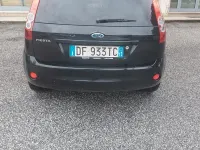 Usata Ford Fiesta 75 CV (55 kW) 2007 Utilitaria