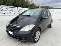 Usata Mercedes A180 Avantgarde 109 CV (80 kW) 2010 Nero Berlina