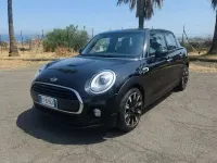 Usata Mini Cooper D Hype 116 CV (85 kW) 2018 Nero Utilitaria