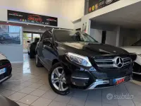 Usata Mercedes GLE250 204 CV (150 kW) 2015 Nero Station wagon