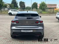 Usata Renault Clio V Techno 109 CV (80 kW) 2025 Grigio scisto Berlina