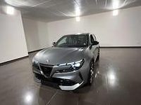 Nuova Alfa Romeo Junior Edizione Speciale 136 CV (100 kW) 2025 Grigio arese SUV