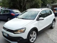 Usata VW Polo Cross 90 CV (66 kW) 2015 Bianco Utilitaria