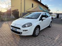 Usata Fiat Punto Street 85 CV (62 kW) 2014 Bianco Utilitaria
