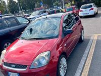 Usata Ford Torino 68 CV (50 kW) 2006 Rosso Berlina