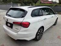 Usata Fiat Tipo Lounge 120 CV (88 kW) 2017 Bianco Station wagon