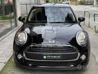 Usata Mini ONE 102 CV (75 kW) 2016 Nero Utilitaria