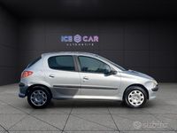 Usata Peugeot 206 68 CV (50 kW) 2003 Grigio Berlina