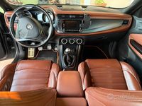 Usata Alfa Romeo Giulietta Exclusive 105 CV (77 kW) 2014 Grigio Coupé