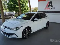 Usata VW Golf VIII Life 110 CV (80 kW) 2021 Bianco Berlina