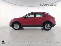 Usata VW T-Roc Life 110 CV (80 kW) 2023 Kings red metallizzato SUV