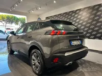 Usata Peugeot 2008 GT 131 CV (96 kW) 2021 Grigio SUV