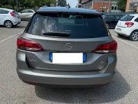 Usata Opel Astra 110 CV (80 kW) 2017 Grigio Station wagon