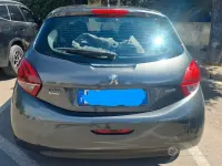 Usata Peugeot 208 Active 75 CV (55 kW) 2016 Grigio Utilitaria