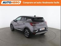 Usata Renault Captur Techno 145 CV (106 kW) 2024 Grigio SUV
