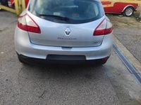 Usata Renault Mégane III 110 CV (80 kW) 2011 Grigio Berlina