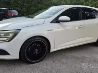 Usata Renault Mégane III Bose Edition 131 CV (96 kW) 2016 Bianco Berlina