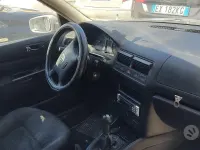 Begagnad VW Golf IV 104 HK (76 kW) 2004 Grå Sedan