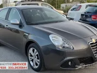 Usata Alfa Romeo Giulietta Distinctive 105 CV (77 kW) 2013 Grigio Utilitaria