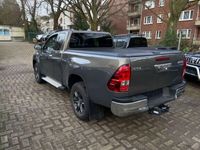 usata Toyota HiLux 2.4 D-4D 4WD EXTRA CAB NAVI GANCIO TRAINO PEDANE *