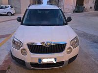 Usata Skoda Yeti 105 CV (77 kW) 2010 Bianco SUV