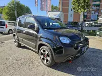Usata Fiat Panda Cross Cross 70 CV (51 kW) 2024 Nero Utilitaria