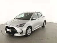Usata Toyota Yaris Active 116 CV (85 kW) 2021 Argento Utilitaria