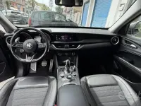 Usata Alfa Romeo Stelvio 190 CV (139 kW) 2021 Grigio SUV