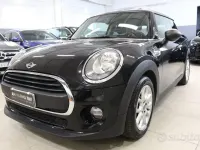 Usata Mini One D 95 CV (69 kW) 2017 Nero Utilitaria