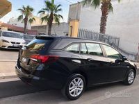 Usata Opel Astra Cosmo 110 CV (80 kW) 2016 Nero Station wagon