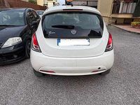 Usata Lancia Zeta 133 CV (97 kW) 2015 Monovolume
