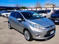 Usata Ford Fiesta Titanium 90 CV (66 kW) 2009 Grigio Utilitaria